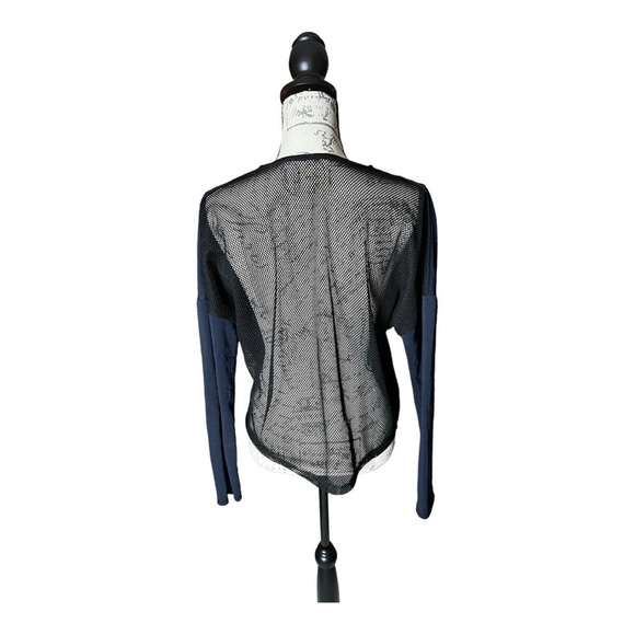 Sundays one top with mesh back size L - Picture 3 of 5